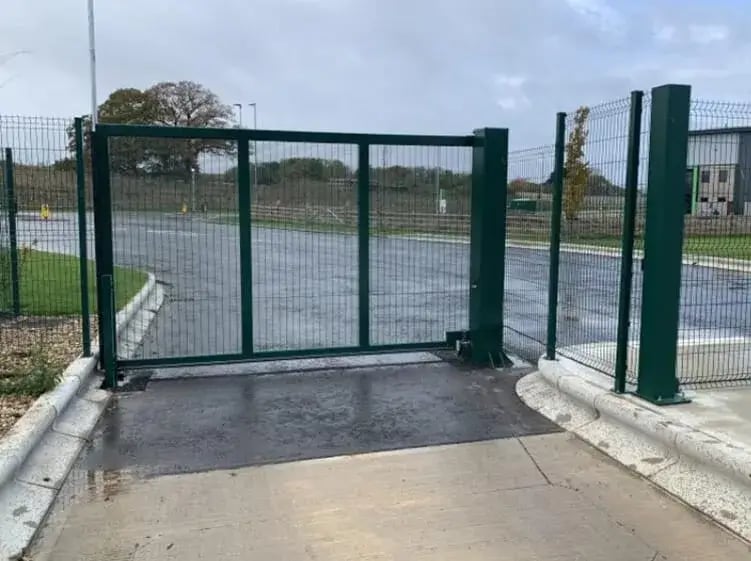 electric swing gates